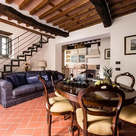 Tenuta Guinigi Antico Borgo Di Matraia - Exclusive Holidays & Pool 3* 卢卡