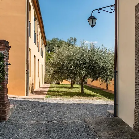 Tenuta Guinigi Antico Borgo Di Matraia - Exclusive Holidays & Pool